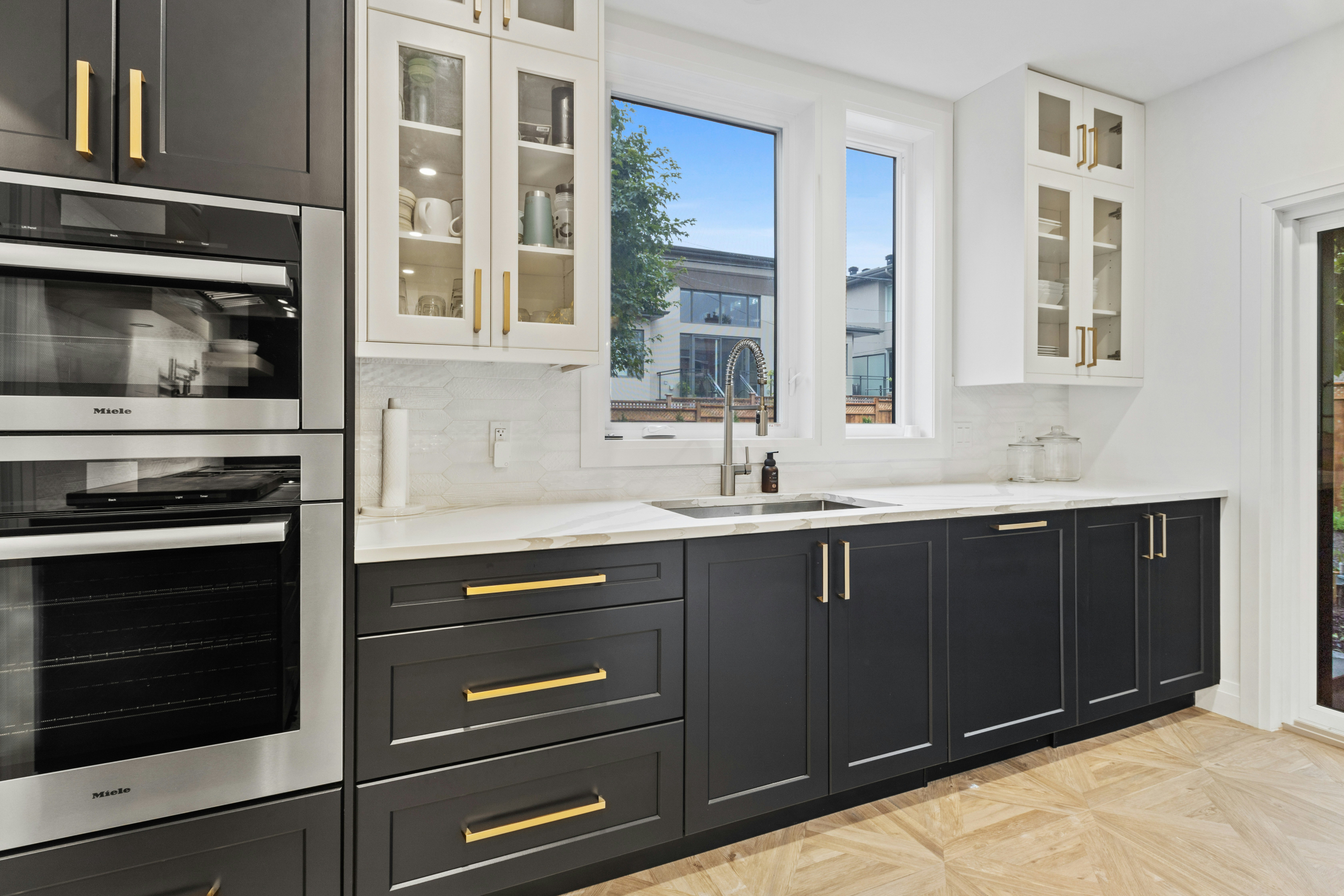 The Top 10 Benefits of Hiring a Professional Kitchen Remodeling Company