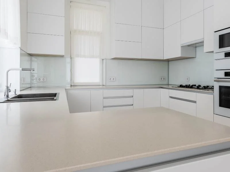 G-Shaped Kitchen Layouts G-Shaped Kitchen Layouts