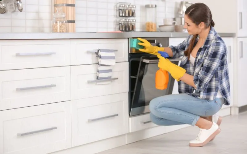 What Is the Effect of Oven Cleaner on Kitchen Countertops What Is the Effect of Oven Cleaner on Kitchen Countertops