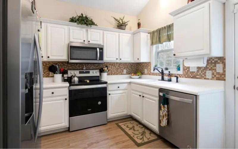 Mixing Metals in Kitchen Design Mixing Metals in Kitchen Design